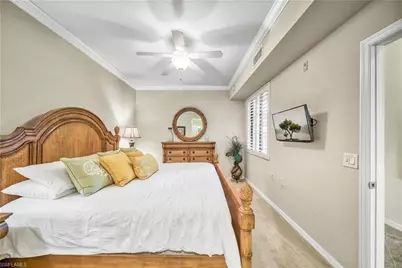 9715 Acqua Ct #136, Naples, FL 34113 - Photo 16