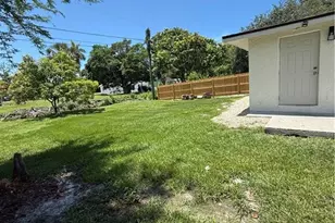 5458 Sholtz St, Naples, FL 34113 - Photo 2