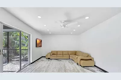 4500 1st Ave NW, Naples, FL 34119 - Photo 8