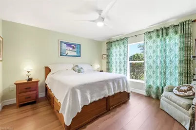 8721 Querce Ct, Naples, FL 34114 - Photo 14