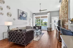 2540 Aspen Creek Ln, Naples, FL 34119 - Photo 8