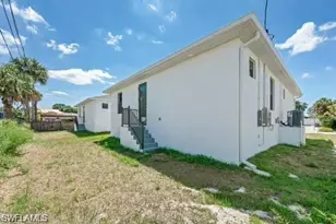 11671 Pawley Ave, Bonita Springs, FL 34135 - Photo 4