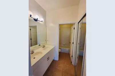 7512 Bristol Cir, Naples, FL 34120 - Photo 10