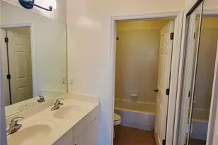 7512 Bristol Cir, Naples, FL 34120 - Photo 10