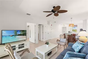 140 Palm St, Marco Island, FL 34145 - Photo 4