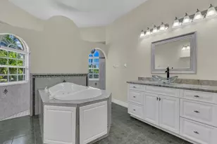 2662 SW 31st Ln, Cape Coral, FL 33914 - Photo 28