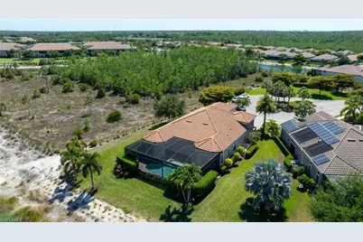 8816 Savona Ct, Naples, FL 34119 - Photo 2