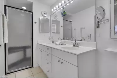 320 Robin Hood Cir #101, Naples, FL 34104 - Photo 18