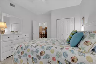 320 Robin Hood Cir, Naples, FL 34104 - Photo 20