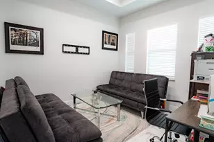218 22nd Ave NE, Naples, FL 34120 - Photo 8