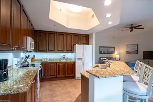 1045 Sandpiper St, Naples, FL 34102 - Photo 16