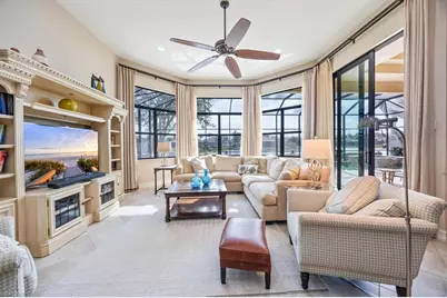 6504 Costa Cir, Naples, FL 34113 - Photo 8
