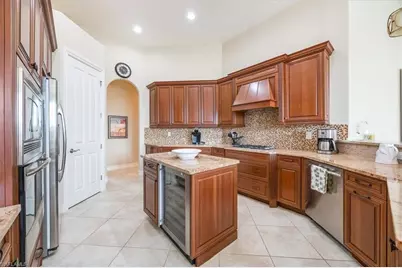 6504 Costa Cir, Naples, FL 34113 - Photo 6