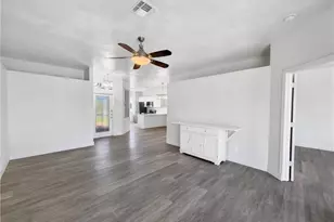 9750 Sassafras Ct, Estero, FL 33928 - Photo 4