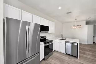 9750 Sassafras Ct, Estero, FL 33928 - Photo 2