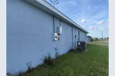 9026 E Justice Cir, Labelle, FL 33935 - Photo 16