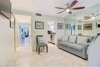 1051 3rd St S #301, Naples, FL 34102 - Photo 6