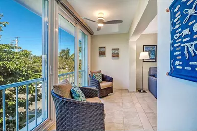 1051 3rd St S #301, Naples, FL 34102 - Photo 10