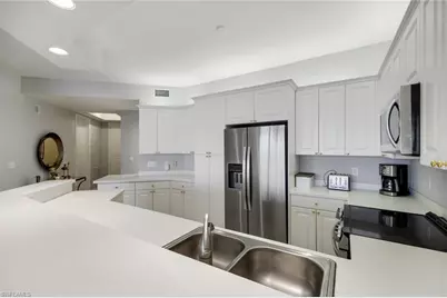 410 Flagship Dr #605, Naples, FL 34108 - Photo 12