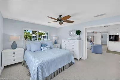 388 Harbour Dr #388, Naples, FL 34103 - Photo 16