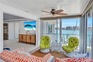 388 Harbour Dr, Naples, FL 34103 - Photo 8