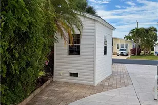 1066 Silver Lakes Blvd, Naples, FL 34114 - Photo 6
