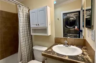 1066 Silver Lakes Blvd, Naples, FL 34114 - Photo 26