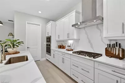 13531 Blue Bay Cir, Fort Myers, FL 33913 - Photo 6