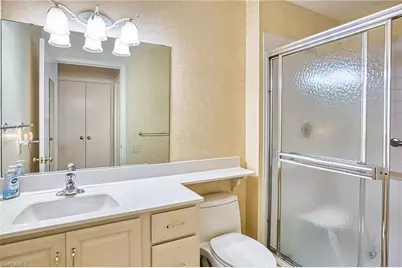 7402 Lake Breeze Dr #306, Fort Myers, FL 33907 - Photo 18