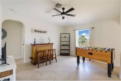 2534 NE 20th Ct, Cape Coral, FL 33909 - Photo 10