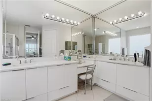2033 Isla De Palma Cir, Naples, FL 34119 - Photo 10