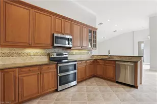 1422 King Sago Ct, Naples, FL 34119 - Photo 6