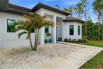 522 31st St SW, Naples, FL 34117 - Photo 2