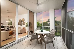 470 Launch Cir, Naples, FL 34108 - Photo 2