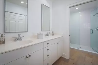 470 Launch Cir #V401, Naples, FL 34108 - Photo 12
