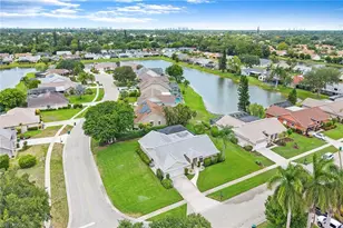 10340 Regent Cir, Naples, FL 34109 - Photo 1