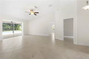 10340 Regent Cir, Naples, FL 34109 - Photo 10