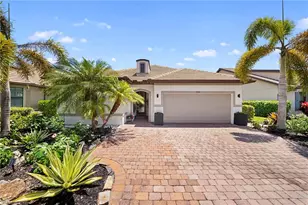 7052 Live Oak Dr, Naples, FL 34114 - Photo 2