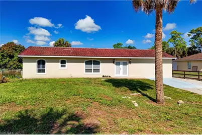 1221 19th St SW, Naples, FL 34117 - Photo 22