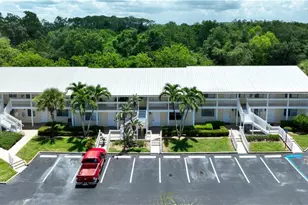 4621 Bayshore Dr, Naples, FL 34112 - Photo 12