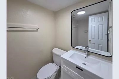 4621 Bayshore Dr #Q3, Naples, FL 34112 - Photo 4