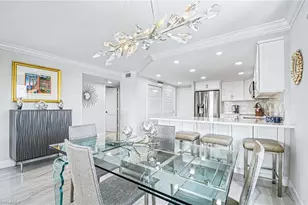 2150 Gulf Shore Blvd N, Naples, FL 34102 - Photo 8