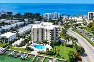 2150 Gulf Shore Blvd N, Naples, FL 34102 - Photo 42