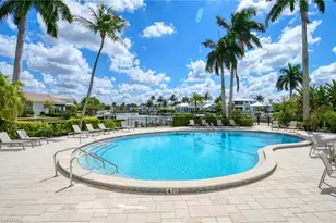 2150 Gulf Shore Blvd N, Naples, FL 34102 - Photo 38