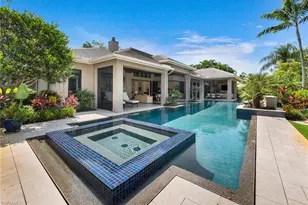 384 Edgemere Way E, Naples, FL 34105 - Photo 22