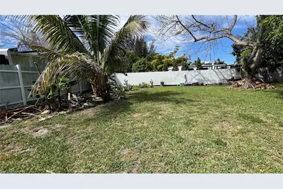5374 Warren St, Naples, FL 34113 - Photo 32