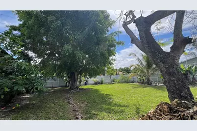 5374 Warren St, Naples, FL 34113 - Photo 38