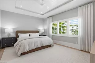 685 2nd St S, Naples, FL 34102 - Photo 12