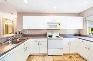8164 Harrisburg Dr, Fort Myers, FL 33967 - Photo 4