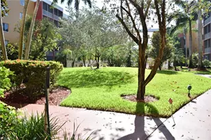 2366 E Mall Dr, Fort Myers, FL 33901 - Photo 10